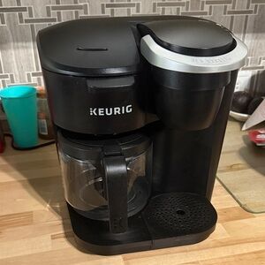 Keurig Black and Silver Coffee Brewer